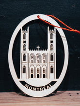 Charger l'image dans la galerie, Ornement de bois - Cathédrale Notre-Dame