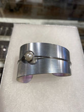 Charger l'image dans la galerie, bracelet artisan montreal