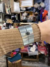 Charger l'image dans la galerie, bracelet quebec montreal fait main